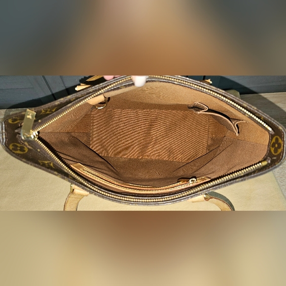 Authentic LOUIS VUITTON Monogram Cabas Piano Shoulder Bag - Picture 8 of 12